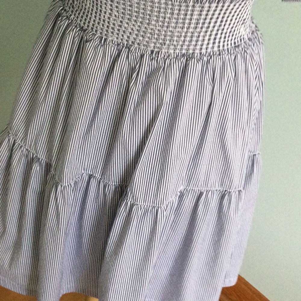Vineyard Vines Blue and White Striped Dress - Picture 10 of 13